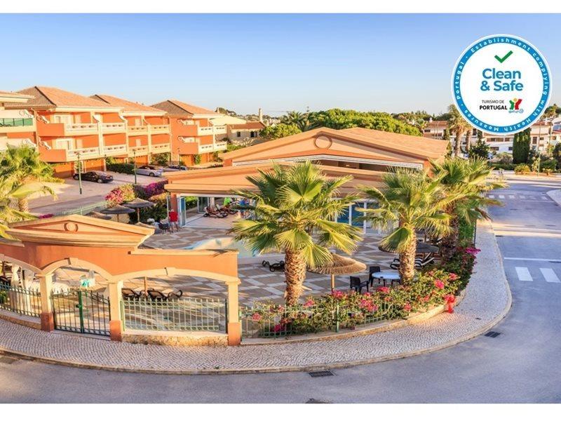 Lakeside Country Club - Turísticos 4*